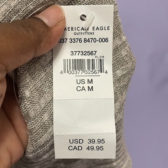 American Eagle Outfitters Hoodie Sweater - Picture 6 of 9